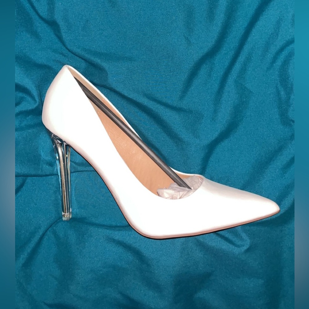 Shoe Dazzle Pump